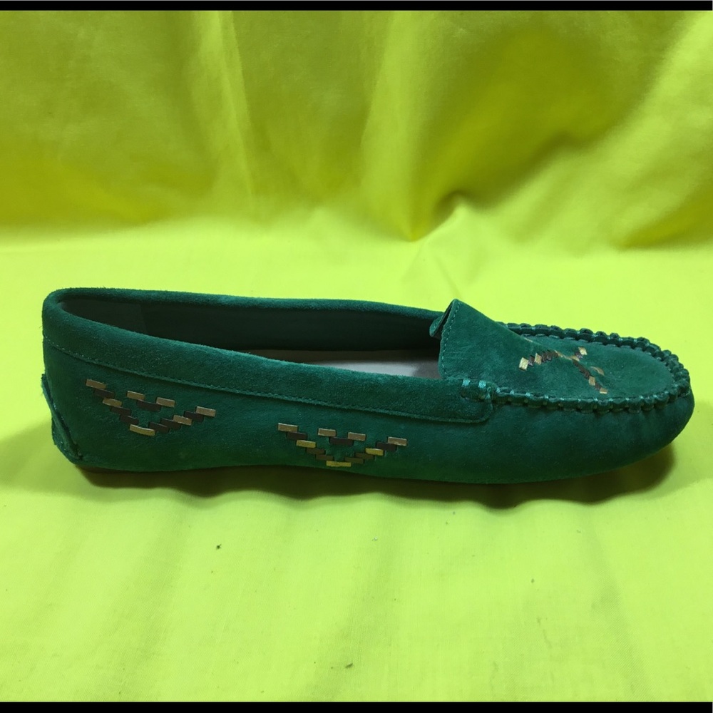 UGG Green Suede Moccasins SZ 8 - Picture 3 of 12